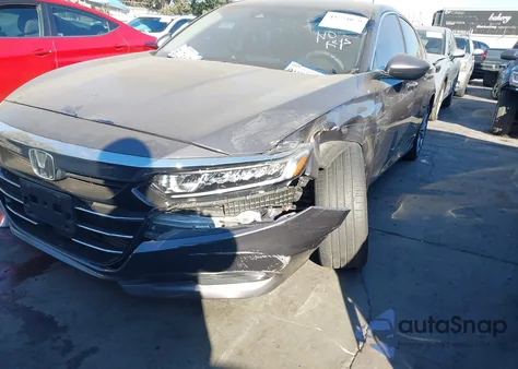 2021 Honda Accord Lx z USA, uszkodzony, nr VIN 1HGCV1F11MA018058